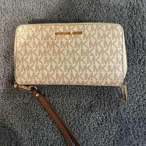 Michael Kors wallet